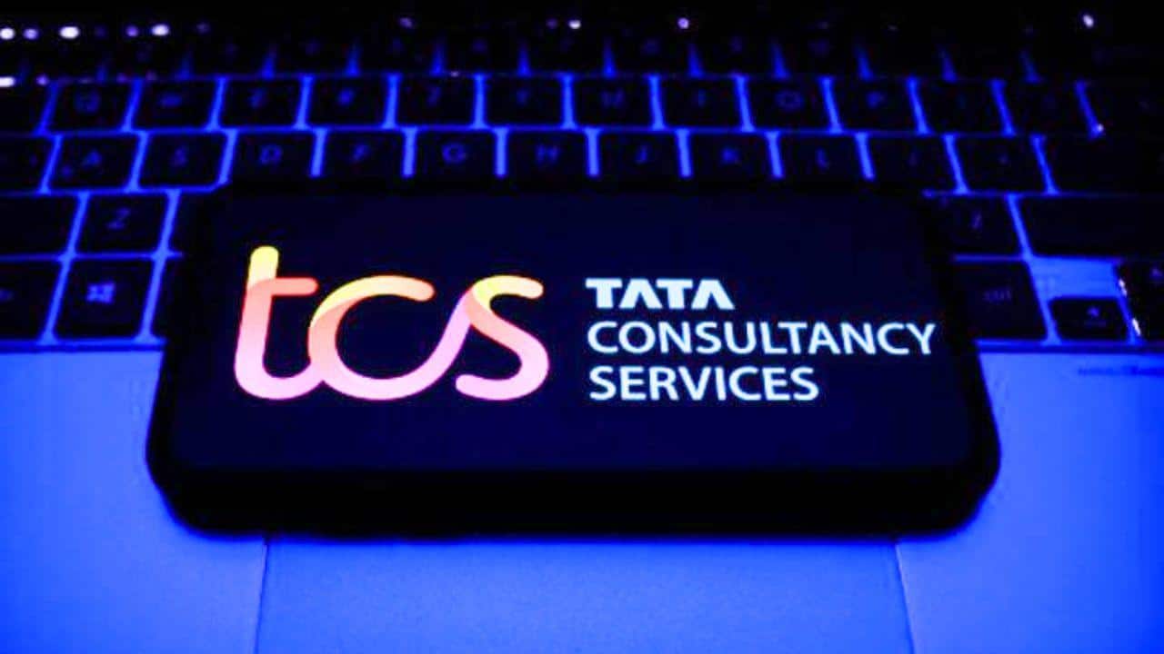 TCS Job Offers : ২৫ হাজার ফ্রেসার নেবে TCS, চাকরিপ্রার্থীদের জন্য দারুণ খবর, কবে থেকে নিয়োগ ?