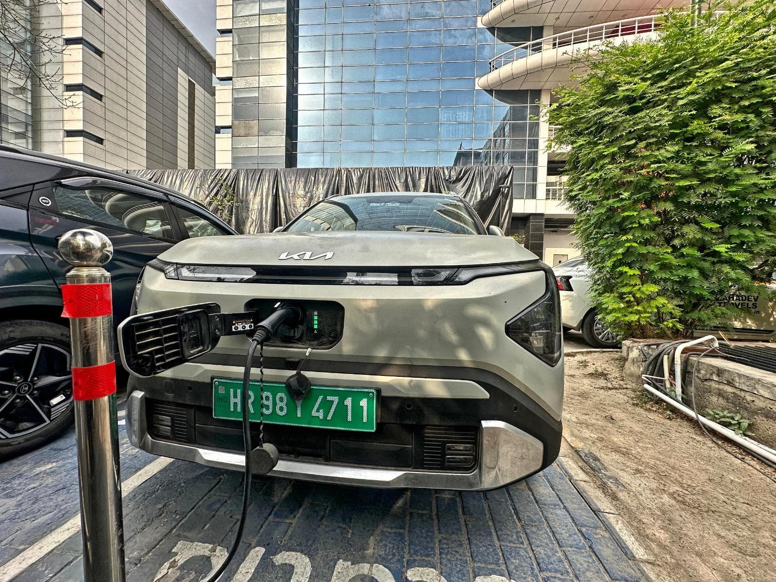 Kia Carens Clavis EV Long-Term Range Test And Review
