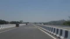 Kalyan-Ahilyanagar Highway Accident : ईको कारला सिमेंट मिक्सर ट्रकची धडक, जागवरच 11 जणांचा मृत्यू, कल्याण अहिल्यानगर महामार्गावर घटना