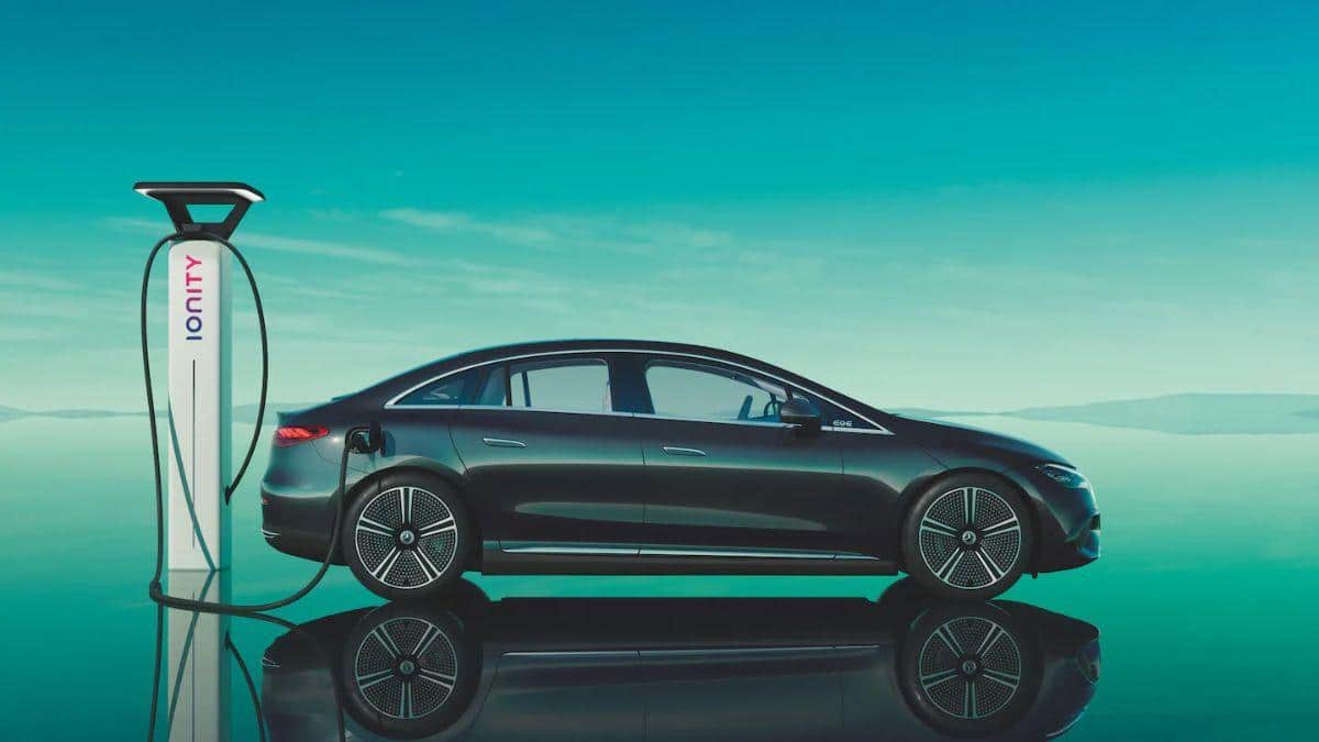 Car Discontinued: ஒரே அடியாக 4 பட்ஜெட் கார்களின் விற்பனையை நிறுத்திய முன்னணி ப்ராண்ட் - என்ன காரணம்?