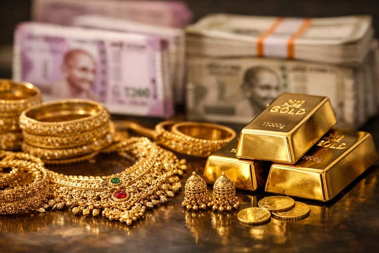 Gold Monetization Scheme: ঘরে রাখা সোনা দেবে টাকা, কী এই ‘গোল্ড মনিটাইজেশন স্কিম’