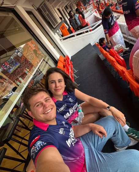 IPL 2026 के बीच रूमर्ड गर्लफ्रेंड के साथ नजर आए यशस्वी जायसवाल, यहां देखें वीडियो