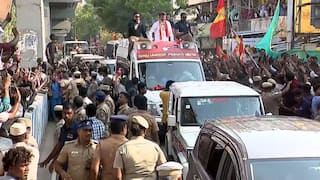 TVK Vijay Road Show: இந்த கூட்டம் போதுமா.. சென்னையை அதிர வைத்த விஜய்.. கூடிய தொண்டர் படை!