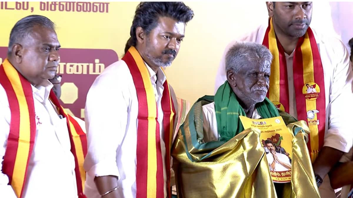 TVK Manifesto 2026: ஒவ்வொரு குடும்பத்துக்கும் ரூ.20 லட்சம் காப்பீடு, கல்விக்கடன்; தவெக தேர்தல் அறிக்கை டாப் 10 அம்சங்கள்!