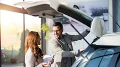 Car Buying Tips :  নতুন গাড়ি কেনার আগে অবশ্যই এই ১০টি কাজ করুন, না হলে পস্তাবেন !