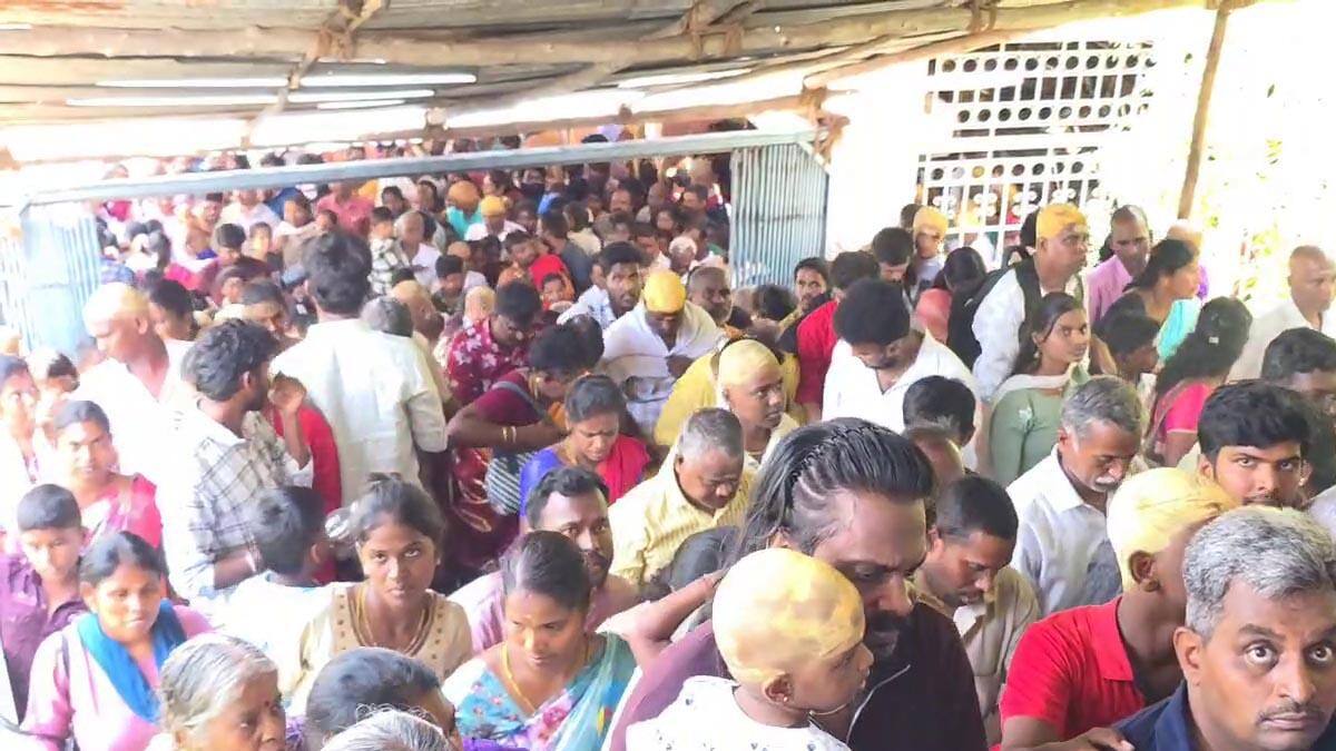 பழனி முருகன் கோயில் கூட்ட நெரிசல்: தரிசனத்திற்கு 3 மணி நேரம் காத்திருந்த பக்தர்கள் அவதி
