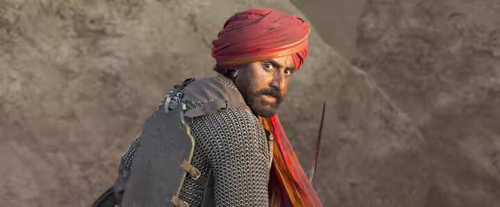 अभिषेक बच्चनने संभाजी शहाजीराजे भोसले यांची भूमिका साकारली आहे.