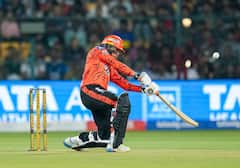 Abhishek Sharma Century : दिल्लीच्या जखमेवर अभिषेकचं मीठ! 47 चेंडूंत ठोकले शतक, केएल राहुलने नको ती चूक केली, संपूर्ण संघाला भोगावी लागली