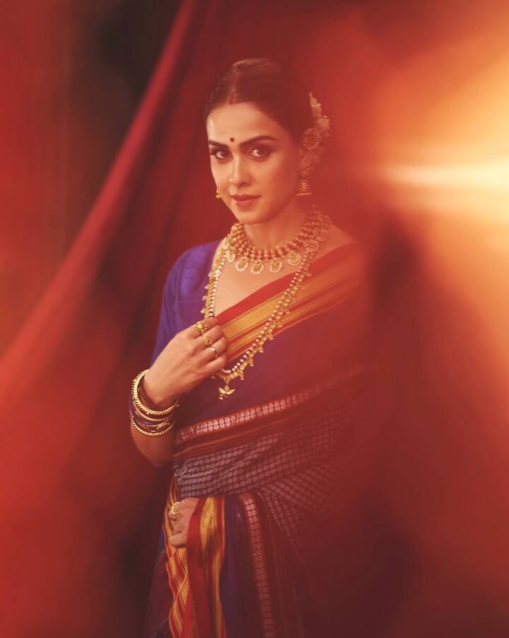 'राजा शिवाजी' या चित्रपटाचं लेखन आणि दिग्दर्शन रितेश देशमुखने केले आहे. जिओ स्टुडिओजच्या बॅनरखाली या सिनेमाचे निर्माते ज्योती देशपांडे आणि जिनिलिया देशमुख असून, हा सिनेमा 1 मे रोजी सिनेमागृहात प्रदर्शित होत आहे.