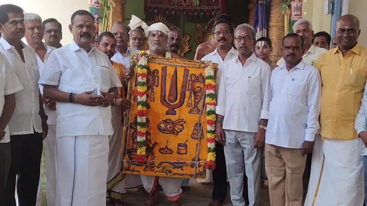 பழனி லட்சுமி நாராயணப் பெருமாள் திருக்கோயிலில் சித்திரை விழா ஆரம்பம். திருக்கல்யாணம், தேரோட்டம் தேதி அறிவிப்பு!