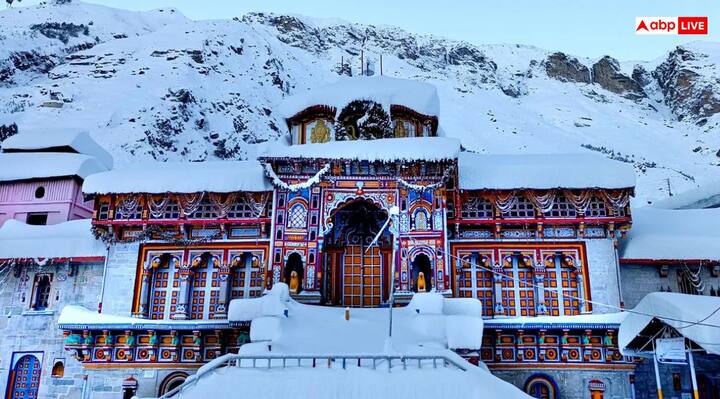 बद्रीनाथ कपाट खुलने का समय- 23 अप्रैल सुबह 06 बजकर 15 मिनट पर पूजा-पाठ और विधि-विधान से साथ बद्रीनाथ मंदिर के कपाट खुलेंगे, जिसकी तैयारियां लगभग पूरी कर ली गई है.