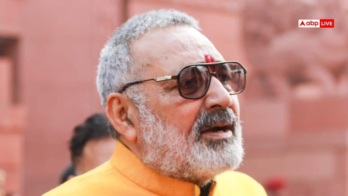 CM ममता बनर्जी पर गिरिराज सिंह का निशाना, 'उनके दिल में काबा, मुसलमानों को खुश...'