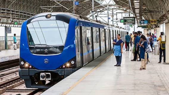 Free travel in metro train : நாளை மெட்ரோ ரயிலில் இலவசமாக பயணிக்க சூப்பர் சான்ஸ்.! யாரெல்லாம் தெரியுமா.? வெளியான அறிவிப்பு Free travel in metro train : நாளை மெட்ரோ ரயிலில் இலவசமாக பயணிக்க சூப்பர் சான்ஸ்.! யாரெல்லாம் தெரியுமா.? வெளியான அறிவிப்பு