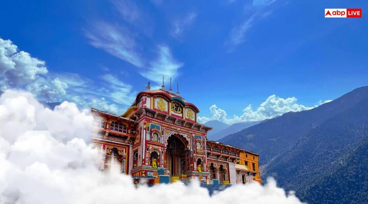 बता दें कि, बद्रीनाथ धाम मंदिर भगवान विष्णु को समर्पित है जोकि अलकनंदा नदी के किनारे है. ब्रदीनाथ मंदिर पहाड़ों में करीब 3100 मीटर ऊंचाई पर स्थि है.