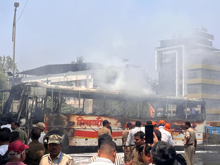 अग्नशमन दलाच्या सर्व जवानांनी शर्थीने प्रयत्न केले, पण बसने मोठा पेट घेतल्यामुळे बस पूर्णपणे जळून खाक झाल्याचं पाहायला मिळालं. बसचा सांगाडाच तिथे दिसून आला