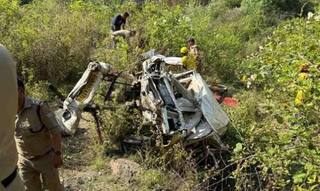 Uttarakhand Accident: ઉત્તરાખંડમાં  પેસેન્જર વ્હીકલ 300 ફૂટ ઊંડી ખીણમાં ખાબક્યું, 8 લોકોના મોત 