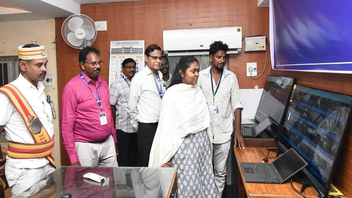 இன்னும் அரை மணி நேரத்தில் ஸ்டார்ட்... 8 தொகுதிகளிலும் வாக்குப்பதிவு ஆரம்பம் ஆக உள்ளது