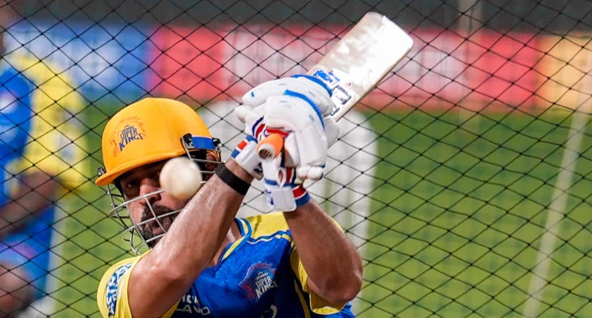 MS Dhoni Injury Rules Him Out of CSK vs MI