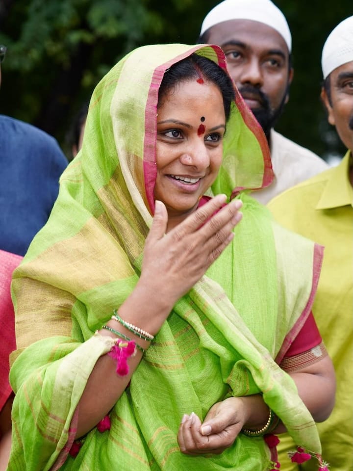 అక్టోబర్ 2025 నుంచి తన లుక్ మొత్తం మార్చేశారు..లగ్జరీ to లోకల్ అన్నట్టు టర్న్ అయ్యారు