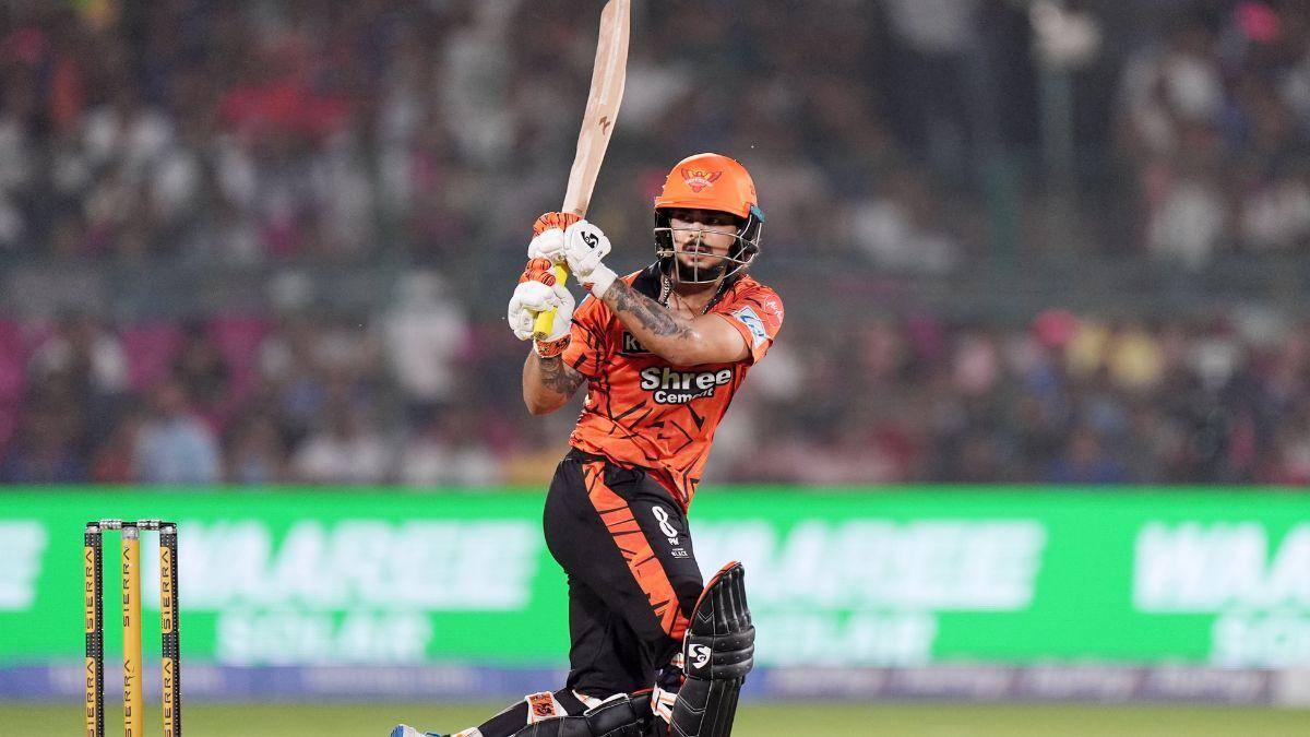 IPL 2026 SRH 4th Consecutive Win: స‌న్ రైజర్స్ సూప‌ర్బ్ ఛేజింగ్.. స‌మ‌ష్టి బ్యాటింగ్ ప్ర‌ద‌ర్శ‌న‌తో వ‌రుస‌గా 4వ విజ‌యం.. రాణించిన అభిషేక్, ఇషాన్, రాయ‌ల్స్ కు షాక్