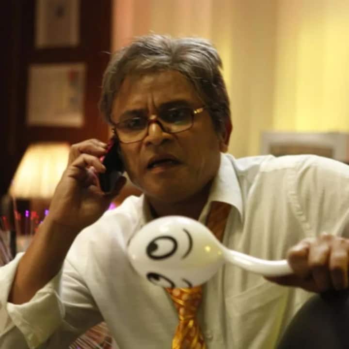 अन्नू कपूर म्हणाले, 'मी अनेक कलाकारांना इंटिमेट सीन शूट करत असताना उत्तेजित होताना पाहिलं आहे'.