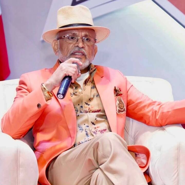 अन्नू कपूर यांनी हे देखील उघड केलं की, अनेक अभिनेते बोल्ड सीन्सचा फायदा घेतात, पण त्यांनी कधीही तसे केले नाही.
