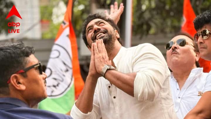 তবে শনিবার, সোশ্যাল মিডিয়ায় নিজেই একটি ভিডিও পোস্ট করেন দেব। জানান, তাঁর ঠিক কী হয়েছিল? প্রসঙ্গত, শনিবার ও একটি প্রচারে বেরিয়েছিলেন দেব।