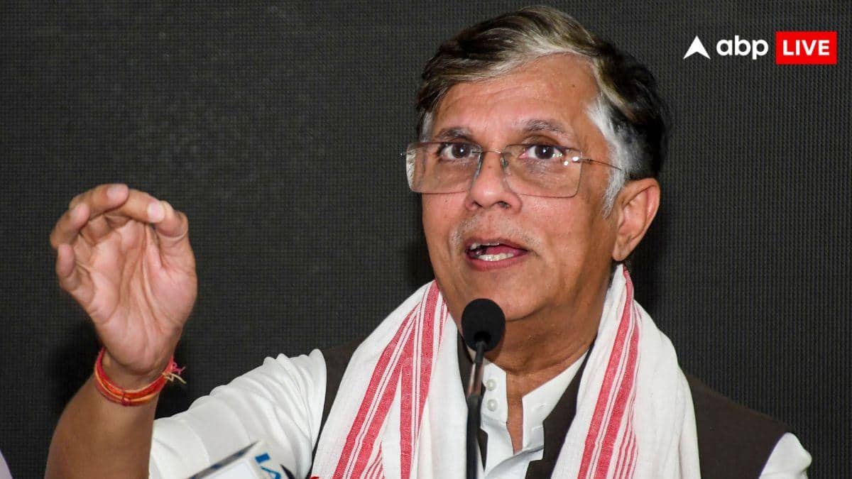 असम क्राइम ब्रांच के सामने पेश हुए पवन खेड़ा, सीएम हिमंत बिस्वा सरमा पर लगाए थे कई आरोप