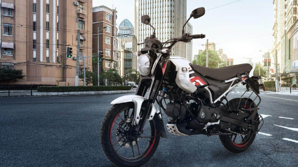 Bajaj Freedom 125 CNG: கிலோவிற்கு 102KM மைலேஜ், ஒரு ரூபாய் செலவில் 330KM ரேஞ்ச் - பஜாஜ் ஃப்ரீடம் சிஎன்ஜி பைக்