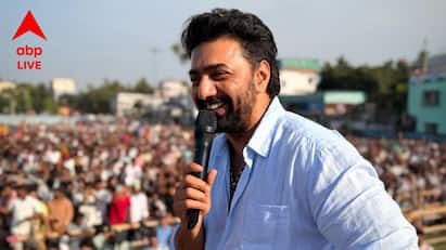 Dev News: গ্রীষ্মের প্রবল রোদ, সঙ্গে আর্দ্রতাজনিত অস্বস্তি তো রয়েছেই। সব মিলিয়ে হঠাৎই প্রেশার ফল করে যায় অভিনেতার। অসুস্থ হয়ে পড়েন তিনি।
