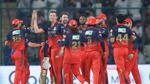 IPL में शुरुआती मैच नहीं खेलने वाले खिलाड़ियों को भी पूरा पैसा मिलेगा? जानें सैलरी का नियम IPL में शुरुआती मैच नहीं खेलने वाले खिलाड़ियों को भी पूरा पैसा मिलेगा? जानें सैलरी का नियम