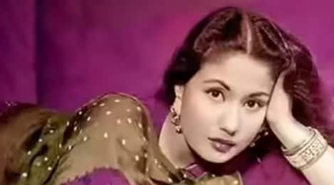 शाम ढलने के बाद पति ने काम पर लगा दी थी रोक, टूटी शादी और शराब ने ली जान, मीना कुमारी की दर्द भरी दास्तां