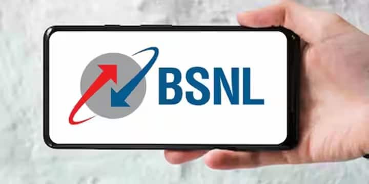 এই সাশ্রয়ী প্ল্যানগুলোর সবচেয়ে বড় সুবিধা হল, দাম কম হওয়া সত্ত্বেও এগুলিতে আনলিমিটেড কলিং ও প্রতিদিন ব্যবহারের জন্য পর্যাপ্ত পরিমাণে ডেটা পাওয়া যায়। সাধারণ ব্যবহারের ক্ষেত্রে—যেমন WhatsApp, YouTube বা Instagram ব্যবহারের জন্য—১.৫ জিবি থেকে ২ জিবি ডেটাই যথেষ্ট। আপনি যদি মূলত Wi-Fi ব্যবহার করে কাজ করেন, তবে এর চেয়েও কম দামের প্ল্যানগুলি আপনার জন্য যথেষ্ট হতে পারে। তবে, যারা প্রায়ই ঘরের বাইরে থাকাকালীন ইন্টারনেট ব্যবহার করেন, তাদের জন্য বেশি ডেটাসম্পন্ন ও কিছুটা ব্যয়বহুল কোনও প্ল্যান বেছে নেওয়াই ভাল।