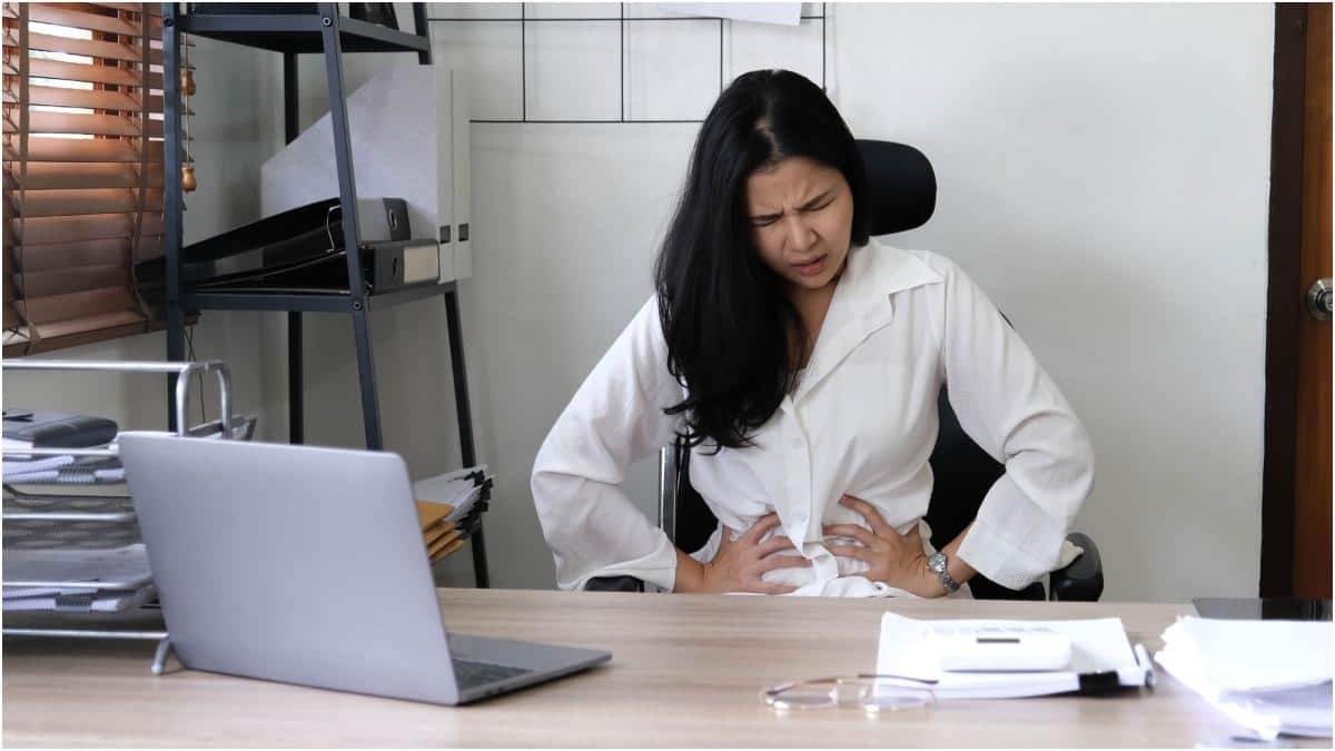 Periods at Work : ఆఫీస్‌లో పీరియడ్స్ సడెన్‌గా వస్తే? ఈజీగా హ్యాండిల్ చేయడానికి ఈ టిప్స్ ఫాలో అవ్వండి
