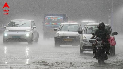 West Bengal Weather Update: আরও ৪ দিন অর্থাৎ মে মাসের ৩ তারিখ রবিবার, ভোটের ফলাফলের আগের দিন পর্যন্ত রাজ্যে ভারী বৃষ্টির সতর্কতা রয়েছে। দক্ষিণবঙ্গে মাঝারি থেকে ভারী সম্ভাবনা রয়েছে আগামী কয়েকদিন।
