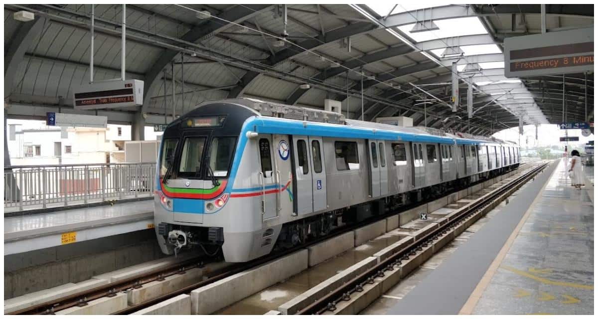Hyderabad Metro:ప్రపంచంలోనే అతి పెద్ద పీపీపీ ప్రాజెక్టు ఎందుకు ఫెయిల్ అయ్యింది? హైదరాబాద్ మెట్రోను ప్రభుత్వం స్వాధీనం చేసుకోవడానికి రీజన్ ఏంటీ?