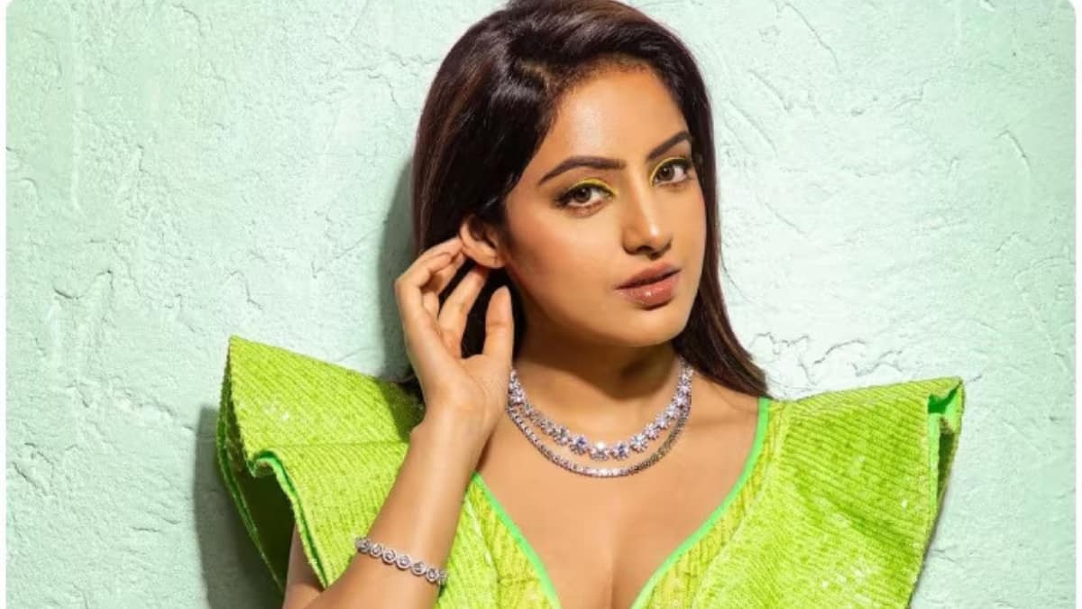'मैं 13-14 घंटे भी काम करती हूं और...', 8 घंटे काम करने की बहस पर टीवी एक्ट्रेस दीपिका सिंह ने दिया जवाब