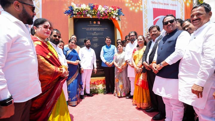 आता हा प्रकल्प मिसिंग लिंक नसून, कनेक्टिंग लिंक आहे, असंही यावेळी फडणवीस म्हणाले.