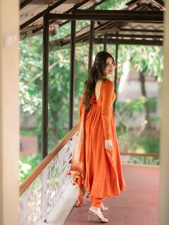 kriti shetty: ఇన్ స్టాలో కాదు ఇండస్ట్రీలో దూసుకెళ్లేది ఎప్పుడు బేబమ్మ!