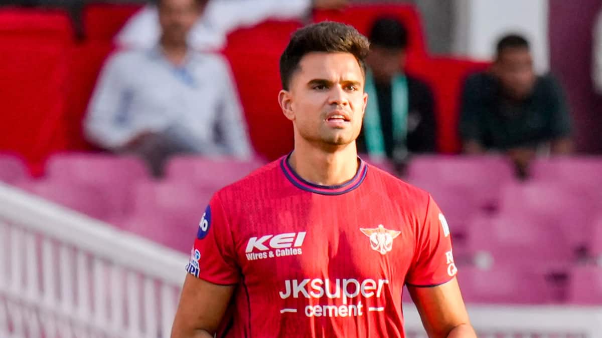 IPL 2026 के बीच अर्जुन तेंदुलकर को इस टीम ने खरीदा, जानें कितनी मिली रकम