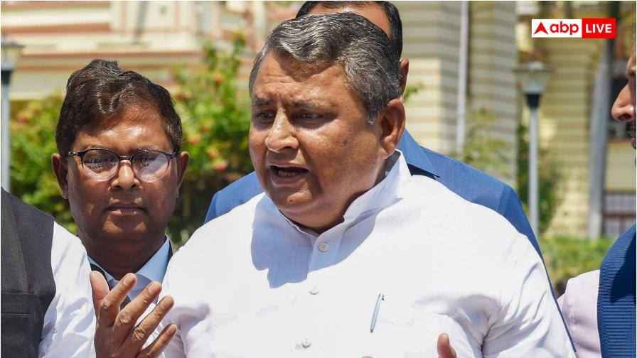 Bihar: 'नई सरकार में मुस्लिम समुदाय को डरने की...', डिप्टी CM विजय चौधरी का बड़ा बयान