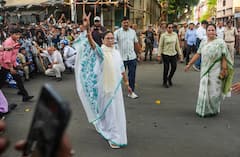 पश्चिम बंगालमध्ये ममता बॅनर्जी जिंकणार पण... विधानसभेच्या निकालापूर्वी शशी थरुर यांची मोठी भविष्यवाणी