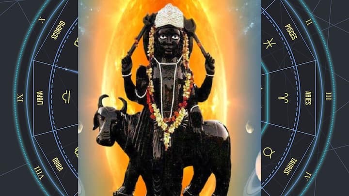 মে মাস সবে শুরু হয়েছে, হিন্দুধর্ম এবং জ্যোতিষশাস্ত্রের দিক থেকে এই মাসটি অত্যন্ত গুরুত্বপূর্ণ। কারণ এই মাসেই ন্যায়ের দেবতা শনির জন্মবার্ষিকী (শনি জয়ন্তী ২০২৬)। যখন অমাবস্যা শনিবারে পড়ে, তখন তাকে শনি অমাবস্যা বা শনিশ্চরী অমাবস্যা বলা হয়।