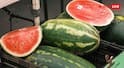 Watermelon Health Tips: क्या आप भी गलत तरीके से खा रहे तरबूज? रात में भूलकर भी न करें ये काम, जानें इसे खाने का सही समय