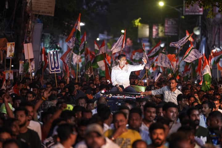 'মনে রাখবেন বদলা হবে ভোটের দিনে।' -  ভোটের ফলে স্পষ্ট হয়ে গেল, সেই হুমকি খারিজ করে দিয়েছেন পশ্চিমবঙ্গের ভোটাররা।