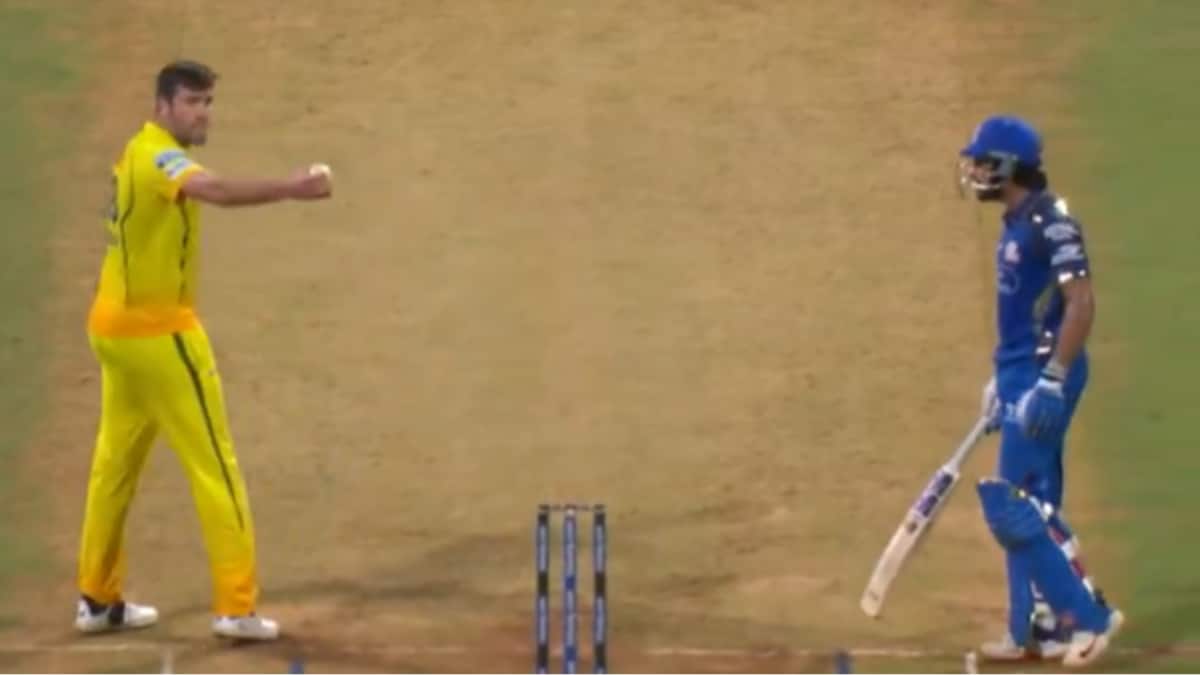 Ruturaj Gaikwad Ne Jamie Overton Ko Kaha 'You Should Go Home', Phir Tilak Verma Se Jhagda