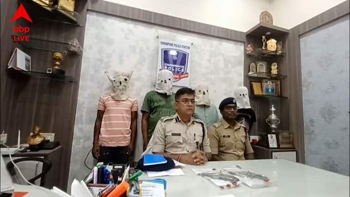 গোপন সুত্রে খবর পেয়ে পুলিশ তাদের ধরে ফেলে, তাদের কে শ্রীরামপুর আদালতে তোলা হবে। এরই পাশাপাশি আগামী দিনে শান্তি বজায় রাখার জন্য এই ধরনের ধরপাকর চলবে বলে জানিয়েছেন ডি সি পি অর্নব বিশ্বাস।