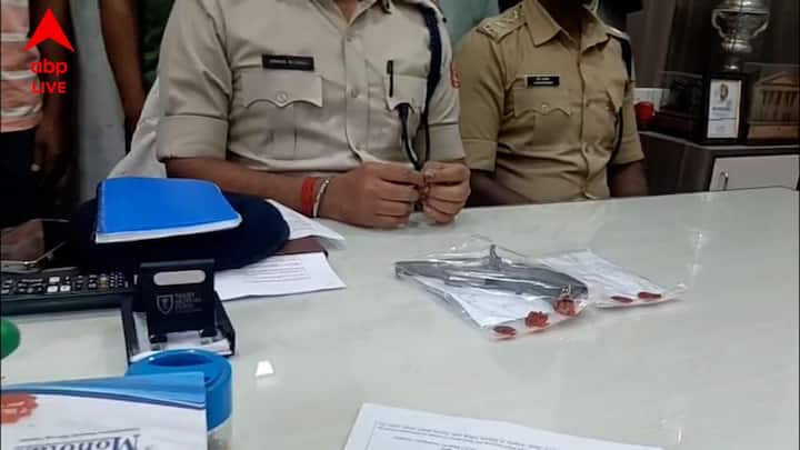 হুমকি ও তোলাবাজির অভিযোগ পেয়ে পদক্ষেপ নেয় পুলিশ। অভিযান চালিয়ে কুখ্যাত দুষ্কৃতী রঞ্জিত সিং ওরফে কেলো সহ তিন দুষ্কৃতকারীকে গ্রেফতার করলো শ্রীরামপুর থানার পুলিশ।