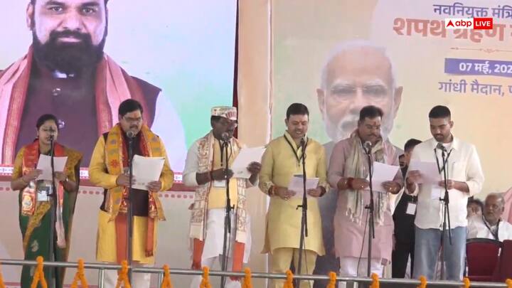 बिहार मंत्रिमंडल विस्तार पर JDU विधायक भगवान सिंह कुशवाहा ने कहा कि ज़िम्मेदारियों का पूरी लगन से निर्वहन किया जाएगा. सम्राट चौधरी के नेतृत्व में बेहतरीन काम होगा.