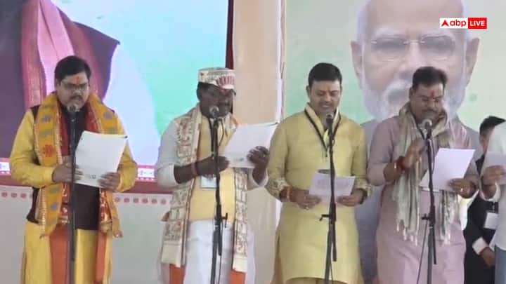 भगवान सिंह कुशवाहा, अरुण शंकर प्रसाद, मदन सहनी, संतोष कुमार सुमन और रमा निषाद ने मंत्री पद की शपथ ली।